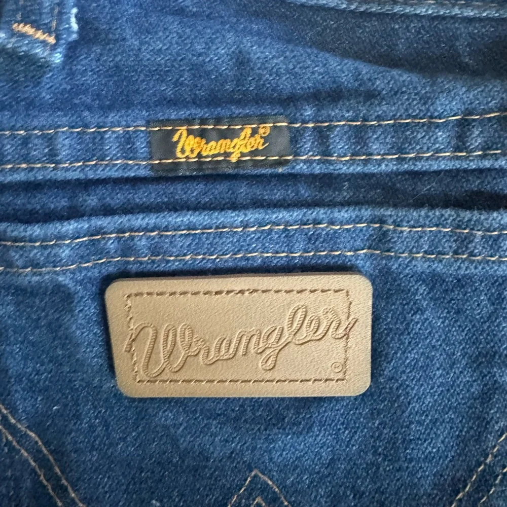 Wrangler Blue Straight-Leg Jeans Classic Style for Men